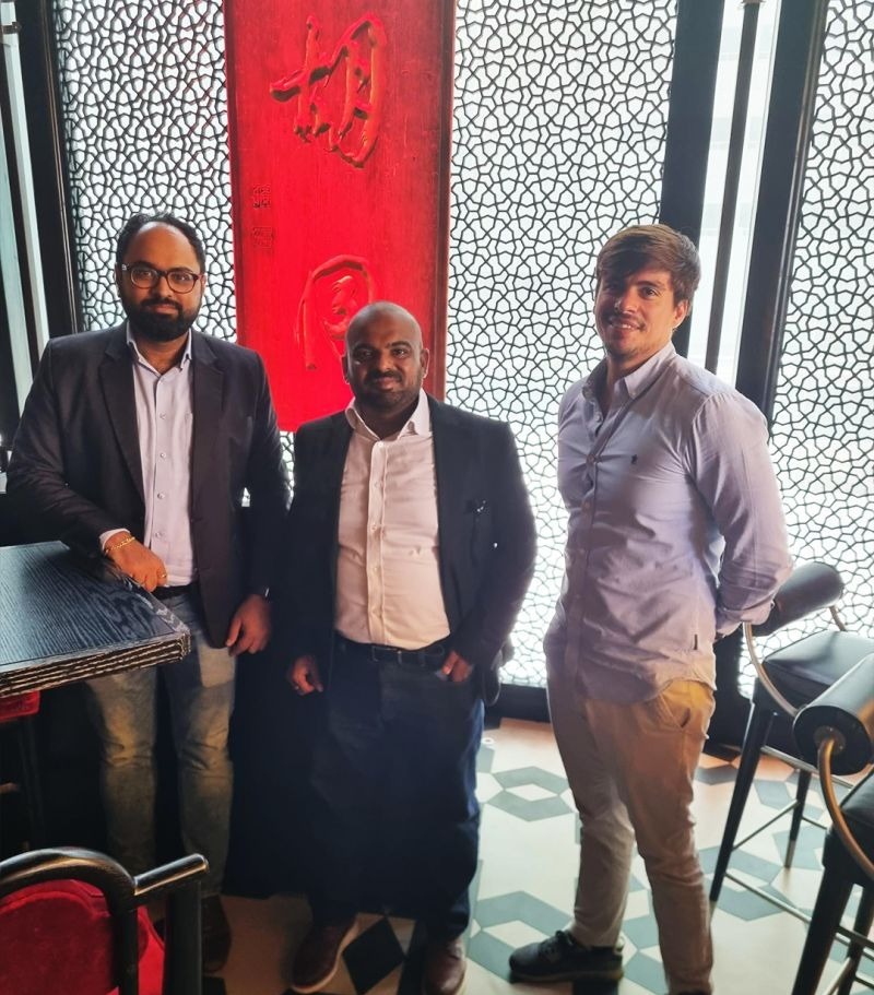 David Martins with the venue team at Hutong